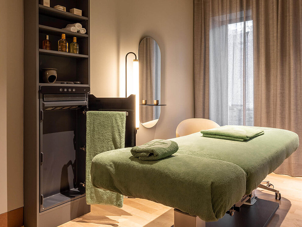 Towel radiator in use| Zehnder Group AG | Zehnder Group AG